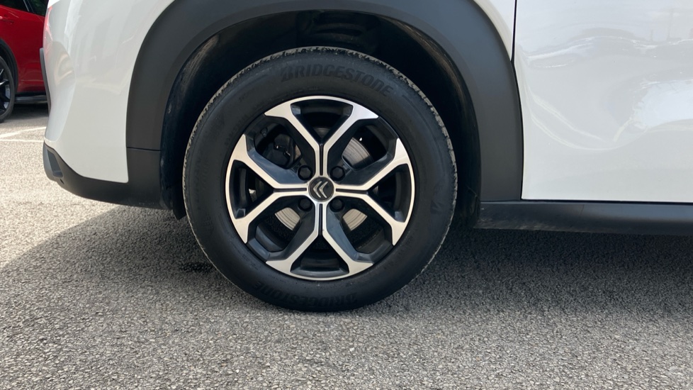 Citroen C3 Aircross 1.2 PureTech 130 Shine 5dr EAT6 Petrol Hatchback - Image 38