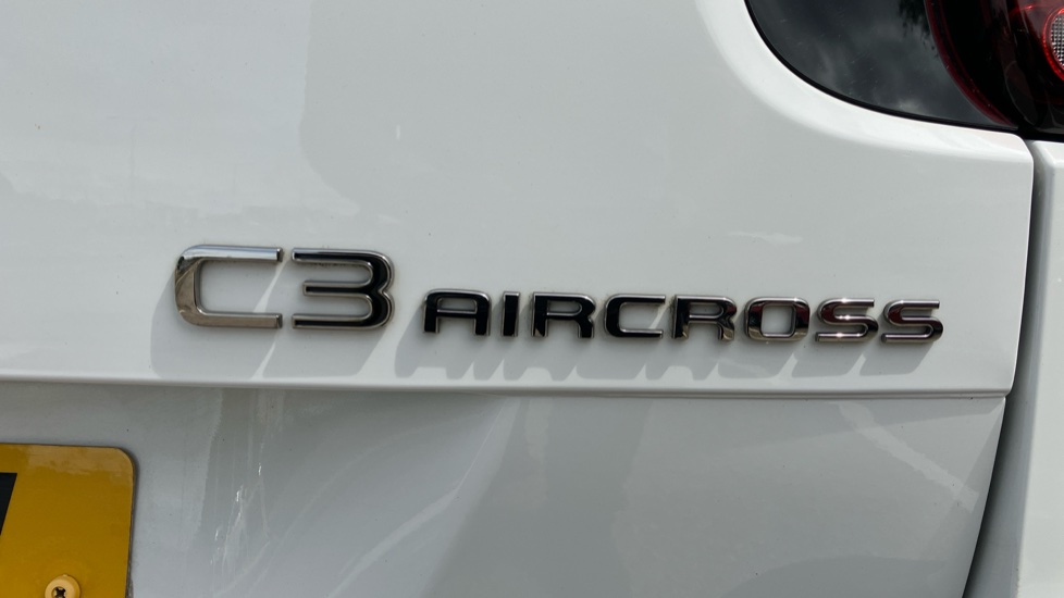 Citroen C3 Aircross 1.2 PureTech 130 Shine 5dr EAT6 Petrol Hatchback - Image 39