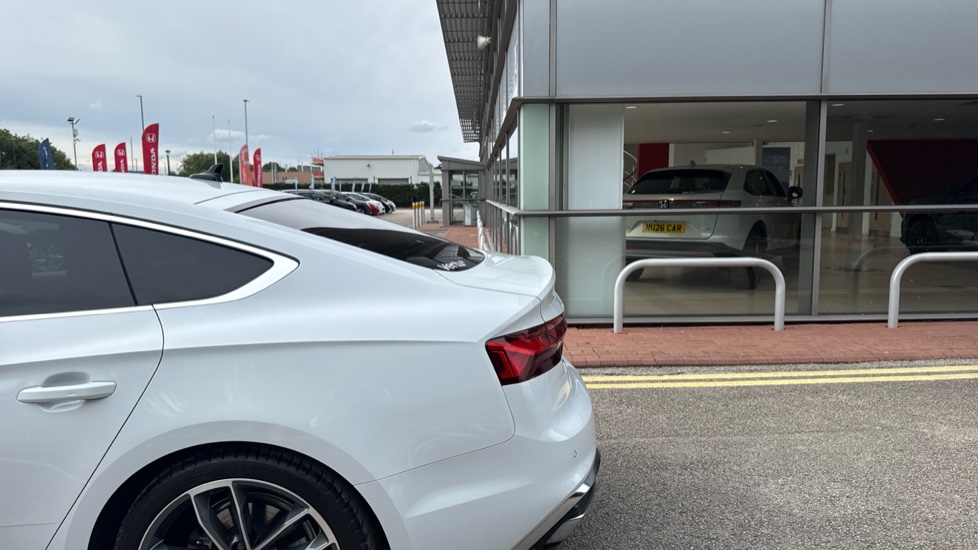 Audi A5 35 TDI S Line 5dr S Tronic Diesel Hatchback - Image 21