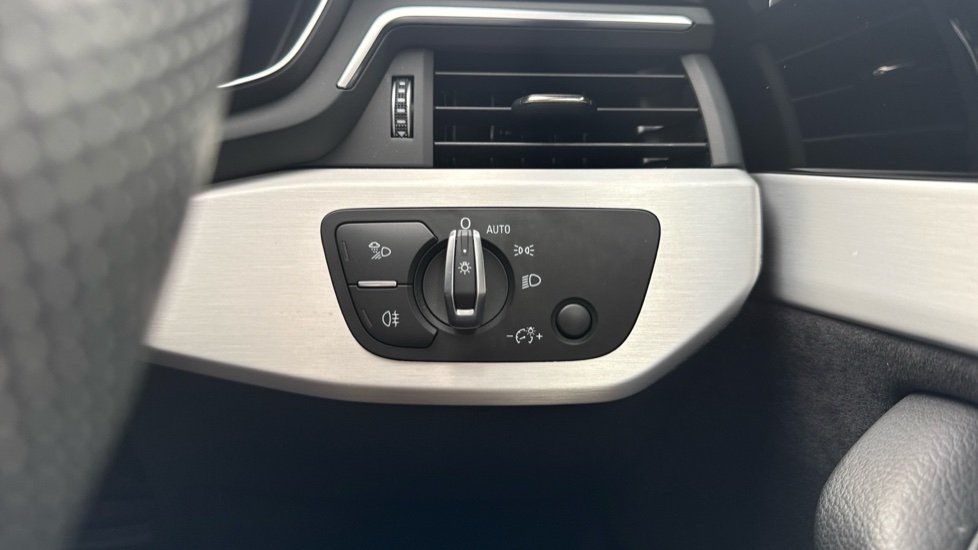 Audi A5 35 TDI S Line 5dr S Tronic Diesel Hatchback - Image 34