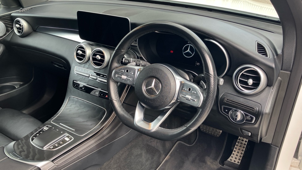Mercedes-Benz GLC 300 4Matic AMG Line Premium Plus 5dr 9G-Tronic Petrol Estate - Image 11