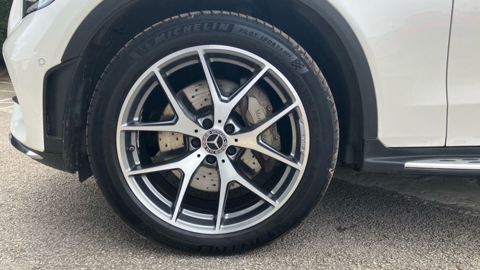 Mercedes-Benz GLC 300 4Matic AMG Line Premium Plus 5dr 9G-Tronic Petrol Estate - Image 39