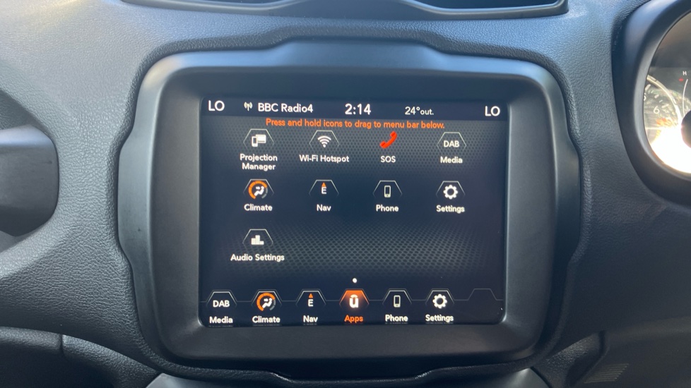 Jeep Renegade 1.3 T4 GSE Night Eagle II 5dr DDCT Petrol Hatchback - Image 12