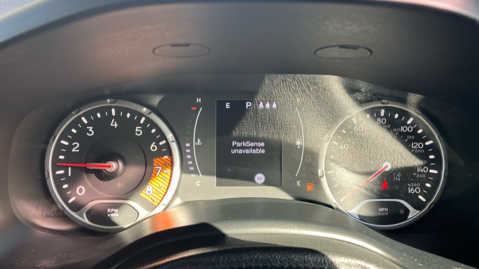 Jeep Renegade 1.3 T4 GSE Night Eagle II 5dr DDCT Petrol Hatchback - Image 18