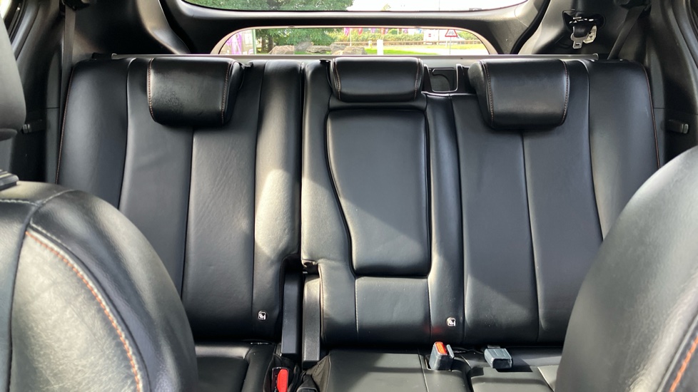 Mitsubishi Eclipse Cross 1.5 Black 5dr CVT 4WD Petrol Hatchback - Image 15
