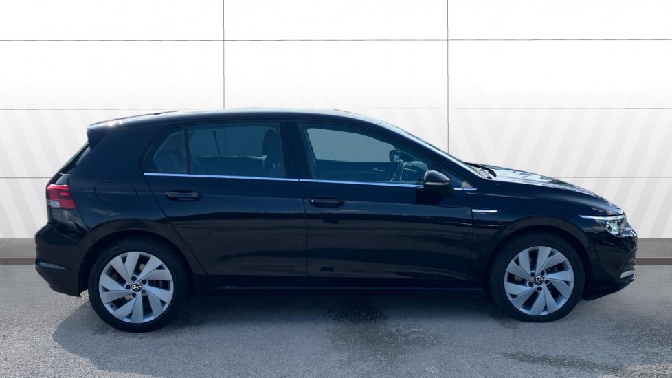 Volkswagen Golf 1.5 eTSI 150 Style 5dr DSG Petrol Hatchback - Image 5