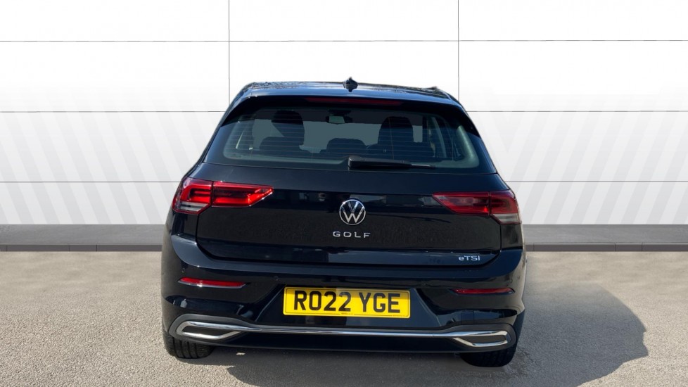 Volkswagen Golf 1.5 eTSI 150 Style 5dr DSG Petrol Hatchback - Image 6