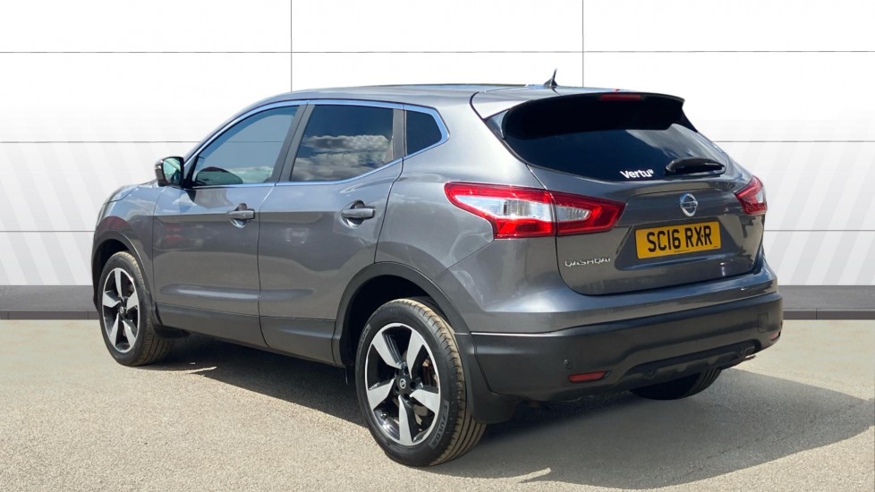 Nissan Qashqai 1.2 DiG-T N-Connecta 5dr Xtronic Petrol Hatchback - Image 2