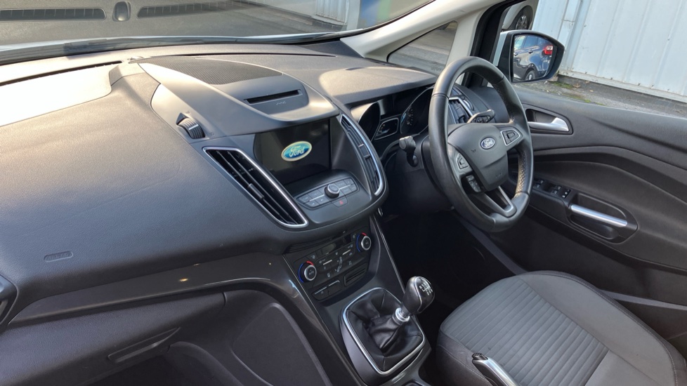 Ford C-MAX 1.0 EcoBoost 125 Titanium 5dr Petrol Estate - Image 9