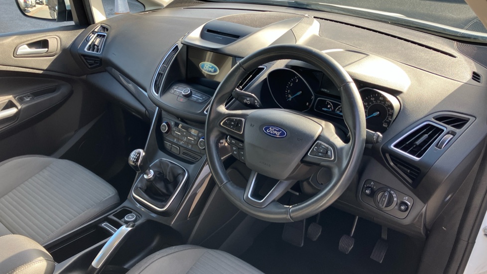 Ford C-MAX 1.0 EcoBoost 125 Titanium 5dr Petrol Estate - Image 11