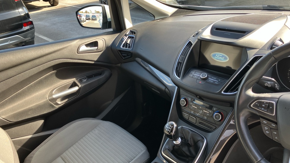 Ford C-MAX 1.0 EcoBoost 125 Titanium 5dr Petrol Estate - Image 14
