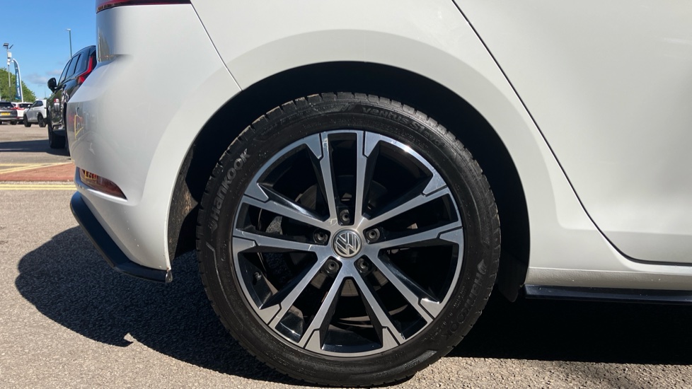 Volkswagen Golf 1.5 TSI EVO 150 R-Line 5dr Petrol Hatchback - Image 7