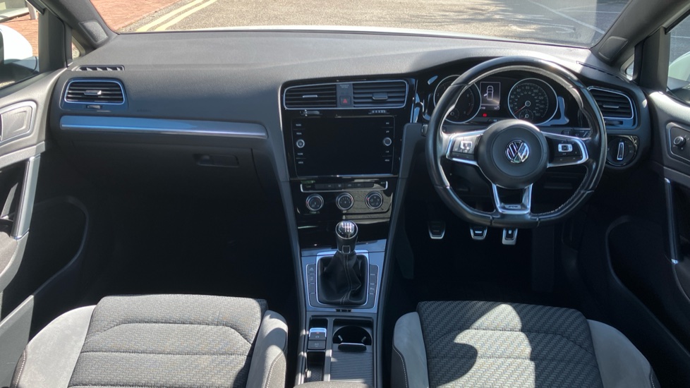 Volkswagen Golf 1.5 TSI EVO 150 R-Line 5dr Petrol Hatchback - Image 10