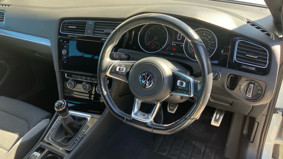 Volkswagen Golf 1.5 TSI EVO 150 R-Line 5dr Petrol Hatchback - Image 11