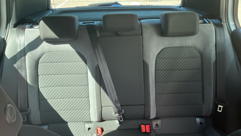 Volkswagen Golf 1.5 TSI EVO 150 R-Line 5dr Petrol Hatchback - Image 15