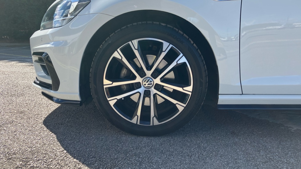Volkswagen Golf 1.5 TSI EVO 150 R-Line 5dr Petrol Hatchback - Image 37