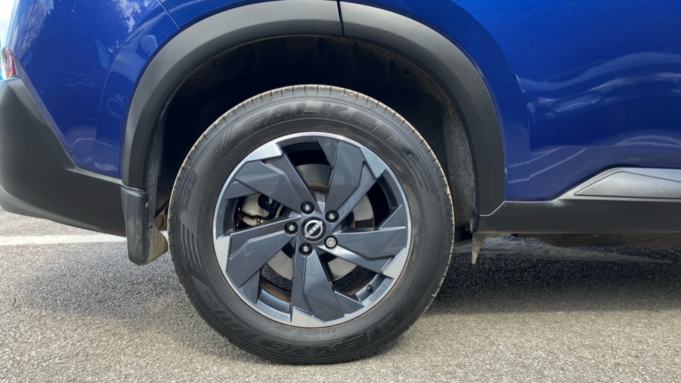 Nissan X-Trail 1.5 E-Power E-4orce 213 N-Connecta 5dr Auto Hybrid Station Wagon - Image 7