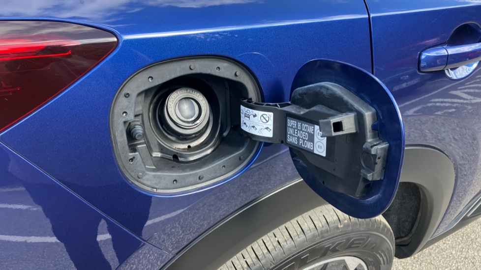 Nissan X-Trail 1.5 E-Power E-4orce 213 N-Connecta 5dr Auto Hybrid Station Wagon - Image 35