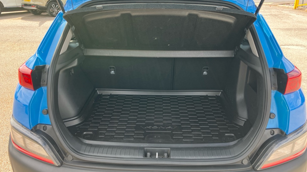 Hyundai KONA 1.0 TGDi 48V MHEV SE Connect 5dr Petrol Hatchback - Image 4