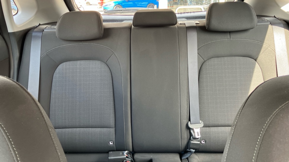 Hyundai KONA 1.0 TGDi 48V MHEV SE Connect 5dr Petrol Hatchback - Image 15