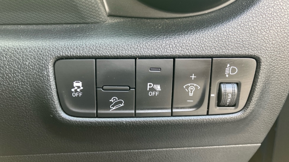 Hyundai KONA 1.0 TGDi 48V MHEV SE Connect 5dr Petrol Hatchback - Image 25
