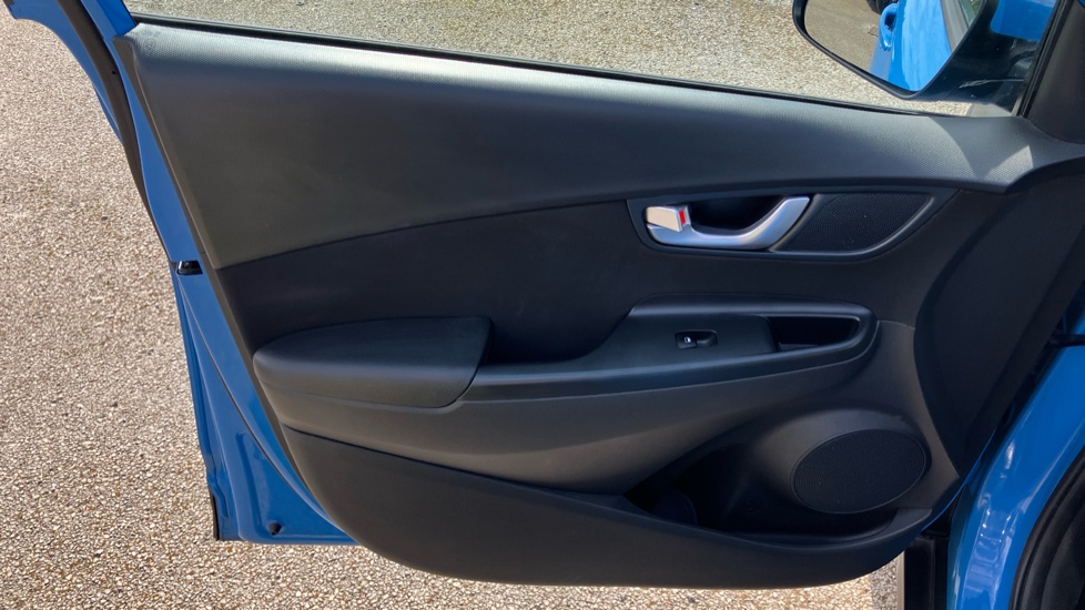Hyundai KONA 1.0 TGDi 48V MHEV SE Connect 5dr Petrol Hatchback - Image 31