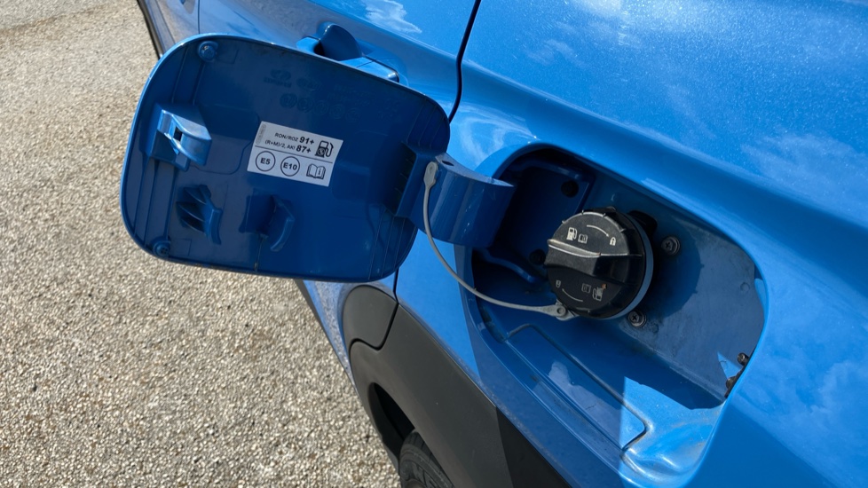 Hyundai KONA 1.0 TGDi 48V MHEV SE Connect 5dr Petrol Hatchback - Image 39