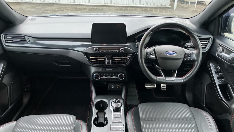 Ford Focus 1.0 EcoBoost 125 ST-Line X 5dr Auto Petrol Hatchback - Image 10