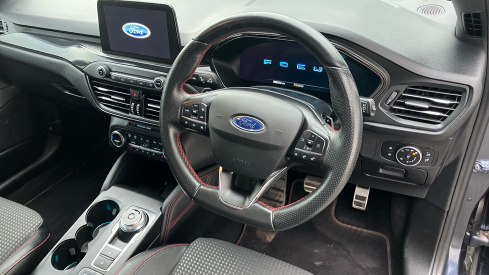 Ford Focus 1.0 EcoBoost 125 ST-Line X 5dr Auto Petrol Hatchback - Image 11