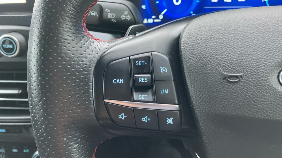 Ford Focus 1.0 EcoBoost 125 ST-Line X 5dr Auto Petrol Hatchback - Image 22