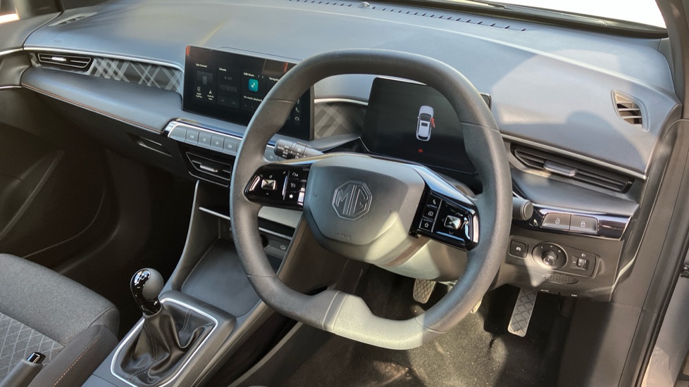 MG MG3 1.5 SE 5dr Petrol Hatchback - Image 11