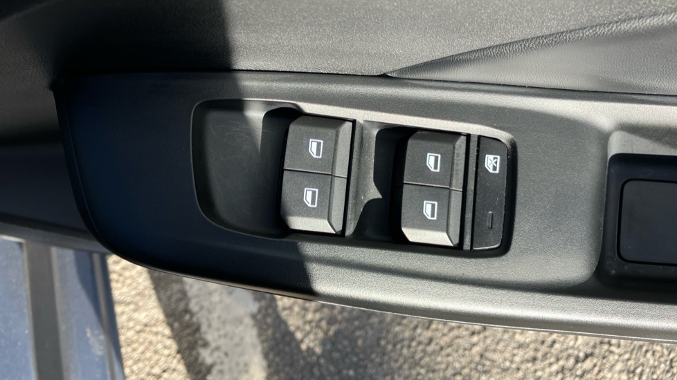 MG MG3 1.5 SE 5dr Petrol Hatchback - Image 27