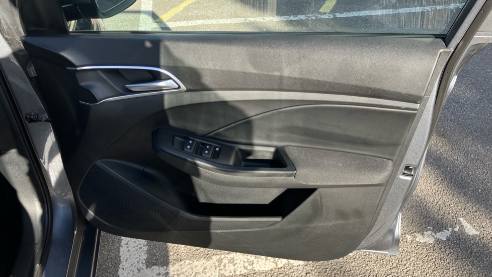 MG MG3 1.5 SE 5dr Petrol Hatchback - Image 28