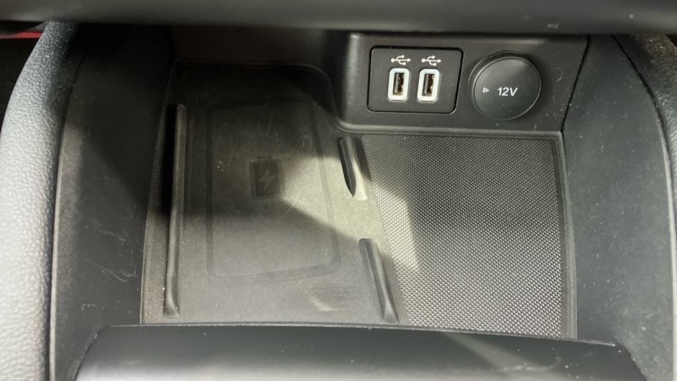 Ford Kuga 2.0 EcoBlue mHEV ST-Line Edition 5dr Diesel Estate - Image 25