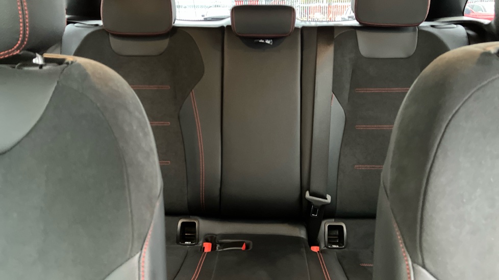 Mercedes-Benz B-Class B200 AMG Line Executive 5dr Auto Petrol Hatchback - Image 15
