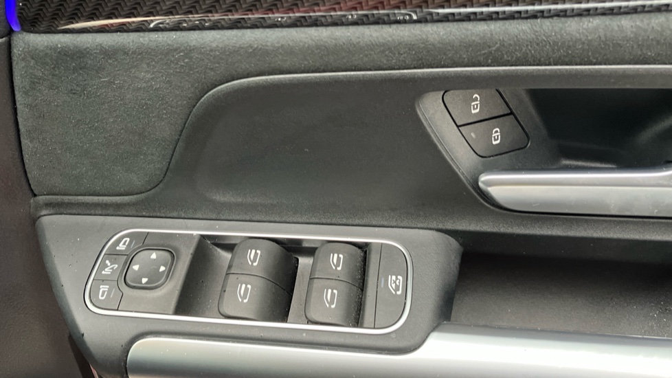 Mercedes-Benz B-Class B200 AMG Line Executive 5dr Auto Petrol Hatchback - Image 30