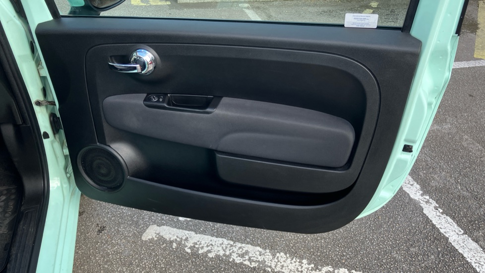 Fiat 500 1.2 Lounge 3dr Petrol Hatchback - Image 27