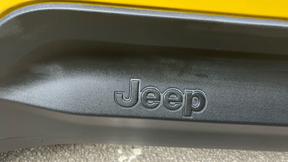 Jeep Avenger 115kW First Edition 54kWh 5dr Auto Electric Hatchback - Image 43