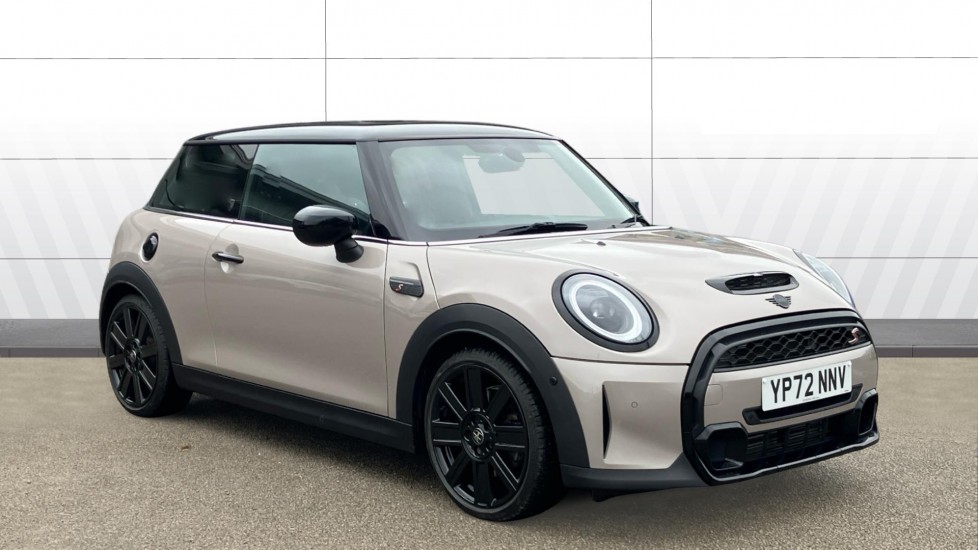 MINI Hatchback 2.0 Cooper S Exclusive 3dr Auto Petrol Hatchback - Image 1