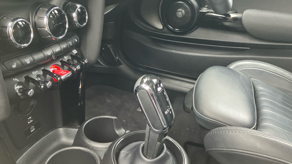 MINI Hatchback 2.0 Cooper S Exclusive 3dr Auto Petrol Hatchback - Image 13