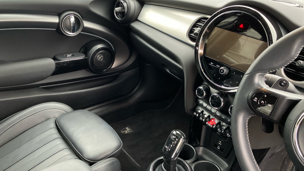 MINI Hatchback 2.0 Cooper S Exclusive 3dr Auto Petrol Hatchback - Image 14