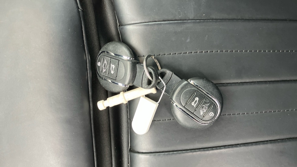 MINI Hatchback 2.0 Cooper S Exclusive 3dr Auto Petrol Hatchback - Image 20