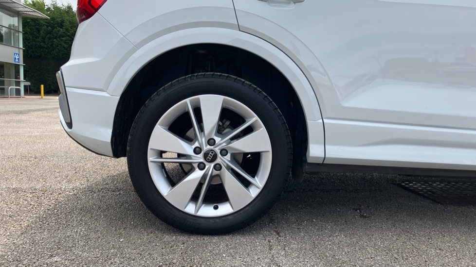 Audi Q2 35 TFSI S Line 5dr S Tronic Petrol Estate - Image 7