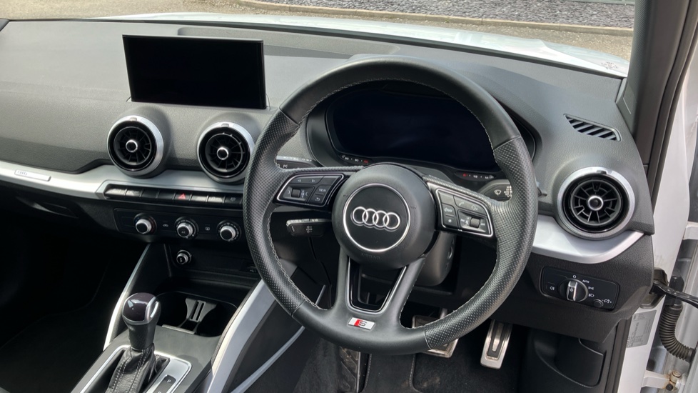 Audi Q2 35 TFSI S Line 5dr S Tronic Petrol Estate - Image 11