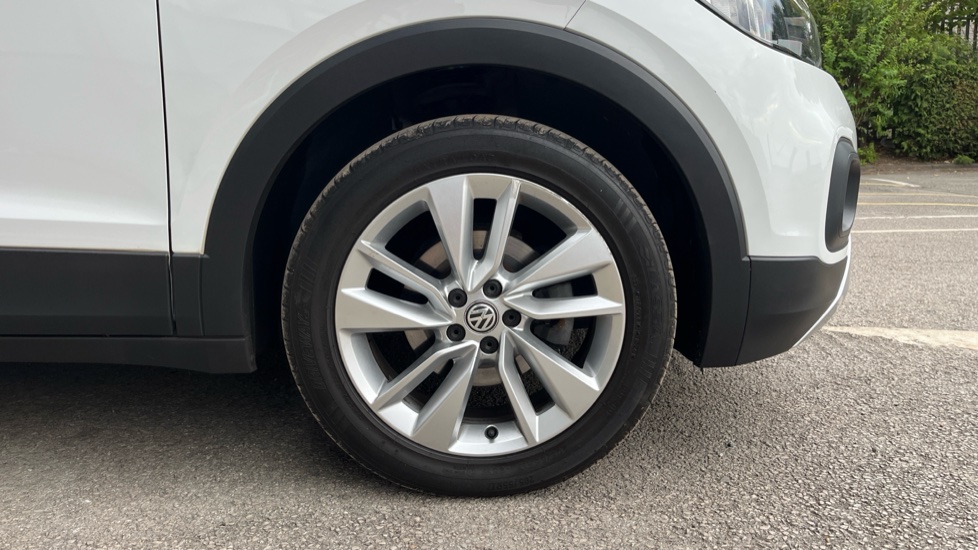 Volkswagen T-Cross 1.0 TSI 115 SE 5dr Petrol Estate - Image 22