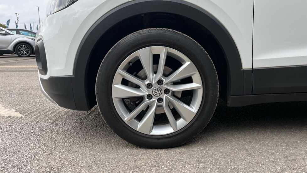 Volkswagen T-Cross 1.0 TSI 115 SE 5dr Petrol Estate - Image 26
