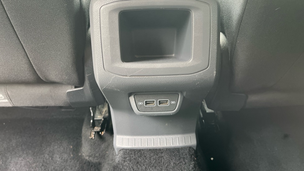 Volkswagen T-Cross 1.0 TSI 115 SE 5dr Petrol Estate - Image 35