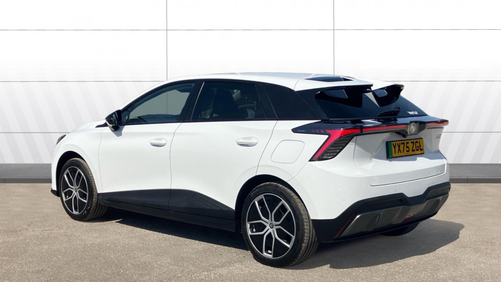 MG MG4 150kW Trophy EV Long Range 64kWh 5dr Auto Electric Hatchback - Image 2