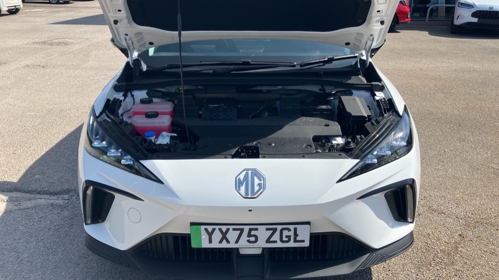 MG MG4 150kW Trophy EV Long Range 64kWh 5dr Auto Electric Hatchback - Image 8