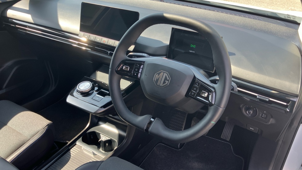 MG MG4 150kW Trophy EV Long Range 64kWh 5dr Auto Electric Hatchback - Image 11